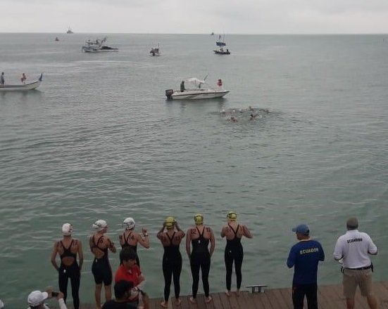 Lee más sobre el artículo Natación: DIERON EL PLANTEL ARGENTINO DE AGUAS ABIERTAS PARA EL SUDAMERICANO