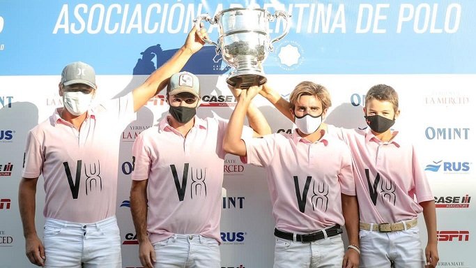 Lee más sobre el artículo Polo masculino: CUATRO VIENTOS SE ADJUDICÓ LA COPA REPÚBLICA ARGENTINA 2021