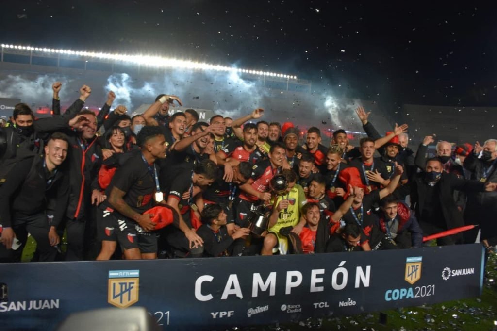 Fútbol Argentino: COLÓN ES EL CAMPEÓN DE LA LIGA PROFESIONAL