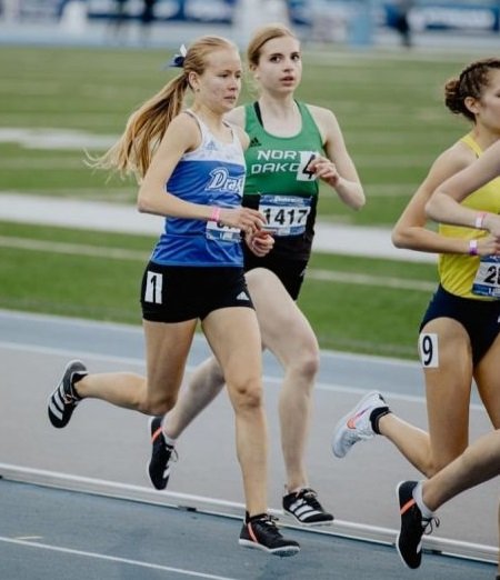 En este momento estás viendo Atletismo: ATLETAS ARGENTINOS, EN LAS UNIVERSIDADES DE EE.UU.