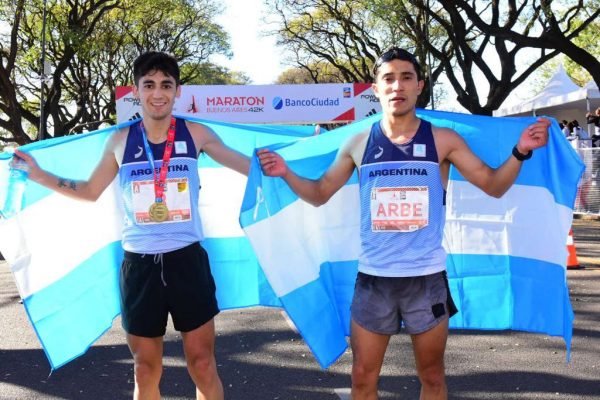 En este momento estás viendo Atletismo: TRES MARATONISTAS ARGENTINOS, CLASIFICADOS PARA LOS JUEGOS