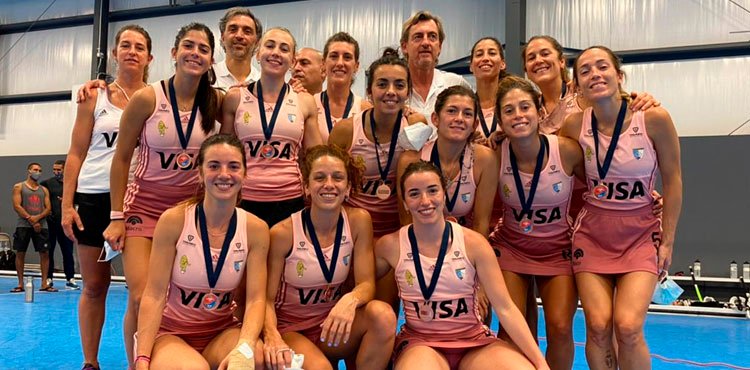 En este momento estás viendo Hockey Pista: LA SELECCIÓN FEMENINA GANÓ EL BRONCE EN EL CAMPEONATO PANAMERICANO