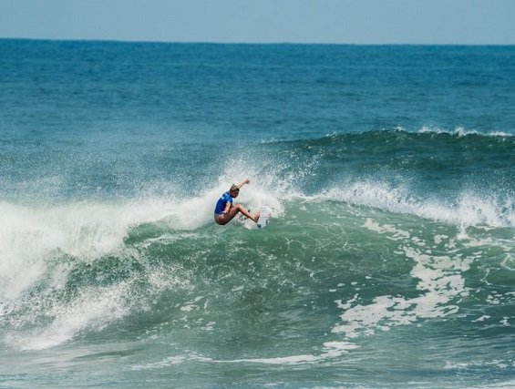 En este momento estás viendo Surf: INDURAIN SE MANTIENE EN EL MAIN DRAW Y EL RESTO AL REPECHAJE