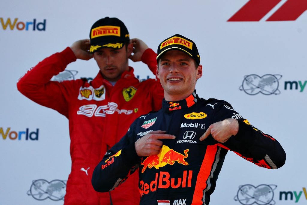 Automovilismo: VERSTAPPEN CONSIGUIÓ LA TERCERA VICTORIA CONSECUTIVA EN EL CAMPEONATO MUNDIAL