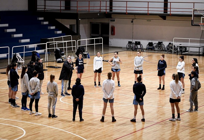 En este momento estás viendo Básquet femenino: LAS U19 CONTINÚAN SU PREPARACIÓN DE CARA AL MUNDIAL