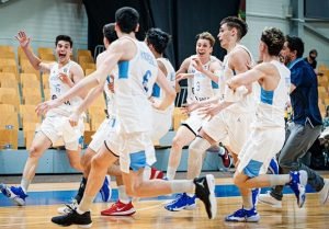 Lee más sobre el artículo Básquet masculino: ARGENTINA SE METIÓ ENTRE LOS OCHO MEJORES EN EL MUNDIAL DE LETONIA