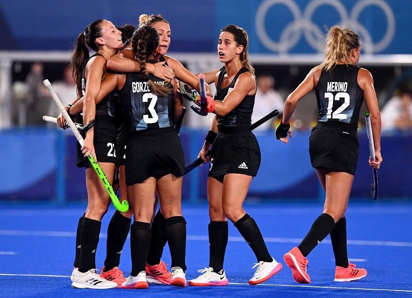 En este momento estás viendo JJOO Tokio 2020: HOCKEY CÉSPED FEMENINO | TRIUNFO DE LAS LEONAS SOBRE CHINA