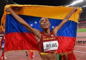 Lee más sobre el artículo JJOO Tokio 2020: ATLETISMO | LA VENEZOLANA YULIMAR ROJAS, ORO Y RECORD MUNDIAL, ORGULLO DEL ATLETISMO SUDAMERICANO