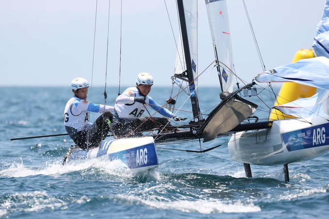 En este momento estás viendo JJOO Tokio 2020: YACHTING/VELA |  EXCELENTES CIERRES DE LANGE-CARRANZA Y DE TRAVASCIO-BRANZ QUE GANARON SUS REGATAS; DIPLOMA OLÍMPICO PARA OLEZZA
