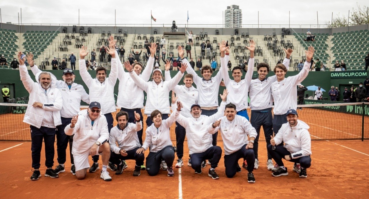 En este momento estás viendo Tenis masculino: EN LA COPA DAVIS, ARGENTINA VENCIÓ A BIELORRUSIA