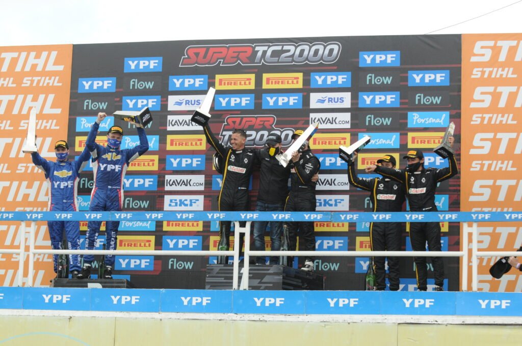 Automovilismo Nacional: SÚPER TC 2000 | LOS 200 KM DE BUENOS AIRES FUERON PARA LA DUPLA PERNIA-GARCIA