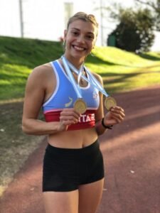 Lee más sobre el artículo Atletismo: GUILLERMINA COSSIO Y FLORENCIA LAMBOGLIA EN LO MÁS ALTO DEL ATLETISMO U23