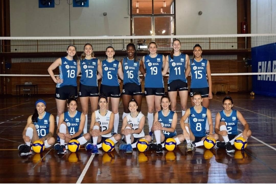 En este momento estás viendo Voley femenino: LAS PANTERAS DEBUTAN MAÑANA EN EL SUDAMERICANO DE COLOMBIA