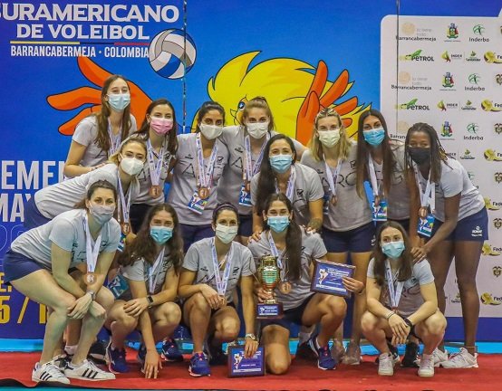 En este momento estás viendo Voley femenino: LAS PANTERAS SALIERON 3º EN EL SUDAMERICANO Y CLASIFICARON AL MUNDIAL 2022