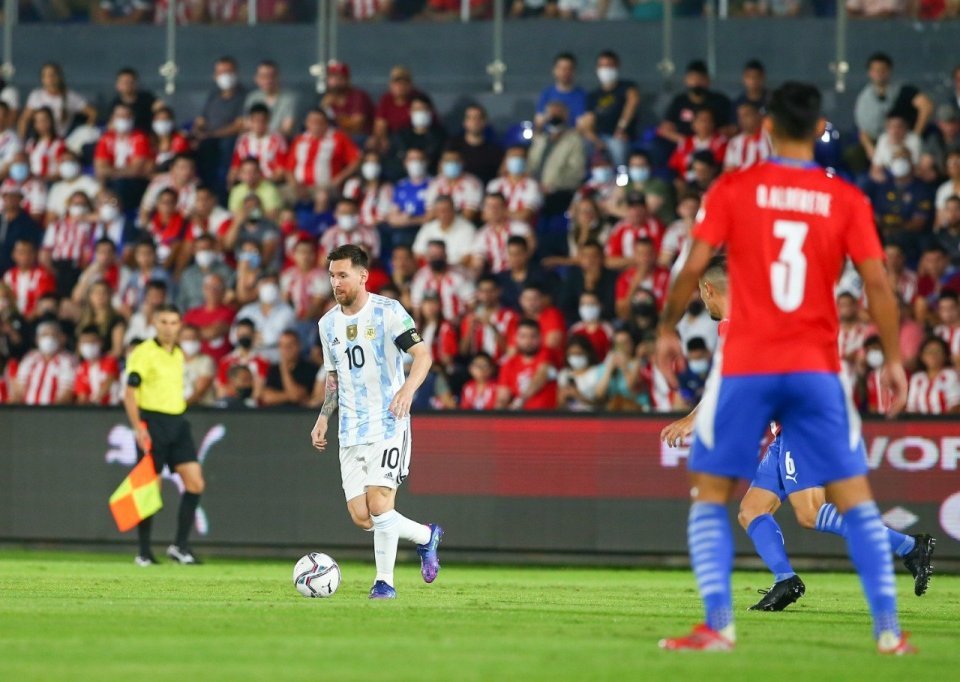 En este momento estás viendo Fútbol masculino: ELIMINATORIAS | PARAGUAY Y ARGENTINA NO SE SACARON DIFERENCIAS