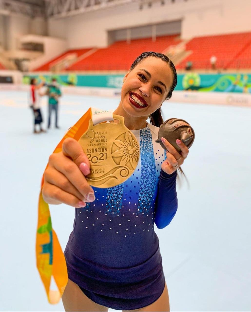 En este momento estás viendo Patín Artístico: GISELLE SOLER Y ANABELLA MENDOZ, DOS ARGENTINAS EN LO MAS ALTO