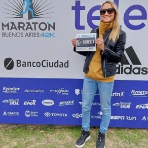 Lee más sobre el artículo Atletismo: FLORENCIA BORELLI AHORA SE LANZA AL MARATÓN