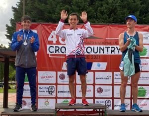 Lee más sobre el artículo Atletismo: DA SILVA Y CUELLO, EN LA VUELTA DEL NACIONAL DE CROSS COUNTRY