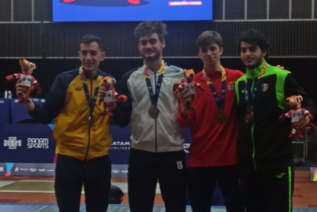 En este momento estás viendo Juegos PanamerIcanos Junior Cali Valle 2021: ESGRIMA | DANTE CERQUETTI GANÓ LA MEDALLA DE ORO EN FLORETE INDIVIDUAL