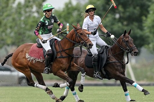 En este momento estás viendo Polo femenino: TRIUNFARON EL OVERO, LA AGUADA, LA  DOLFINA Y LA IRENITA EN LA FECHA 2 DEL V ABIERTO FEMENINO HSBC