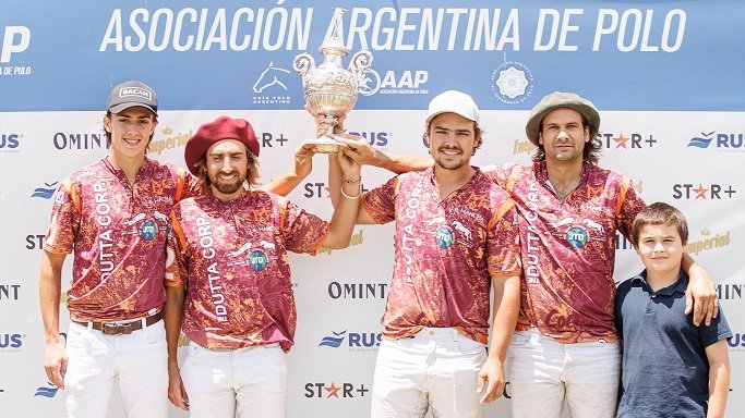 En este momento estás viendo Polo masculino: LA MANCHA GANÓ LA COPA PROVINCIA 2021