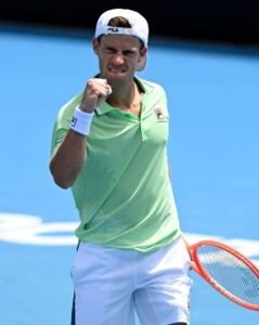 Lee más sobre el artículo Tenis: DURO ARRANQUE NACIONAL EN EL AUSTRALIAN OPEN