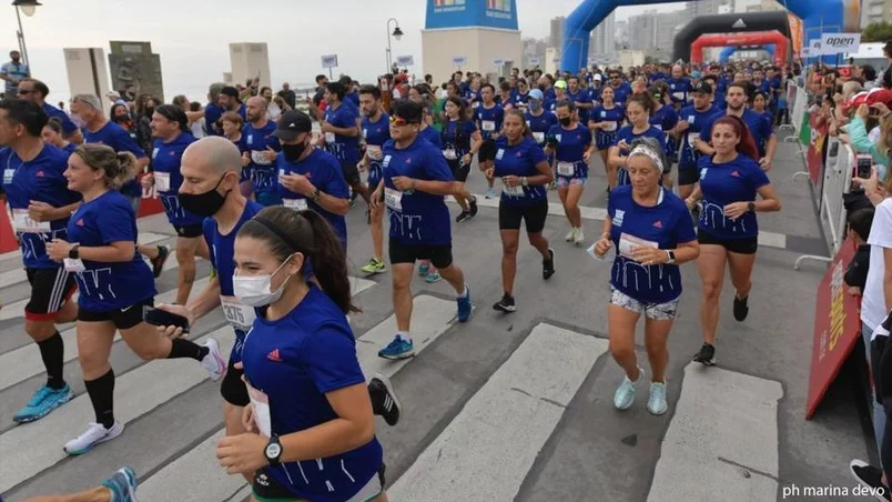 En este momento estás viendo Atletismo: MICAELA LEVAGGI Y LEANDRO PÉREZ LAZARTE FUERON LOS GANADORES DE LA GENERAL DE LOS 10KM OPEN SPORTS