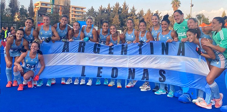 En este momento estás viendo Hockey césped femenino: LAS LEONAS CELEBRARON SU PASAJE MUNDIALISTA CON EL TÍTULO DE CAMPEÓN DE LA COPA PANAMERICANA