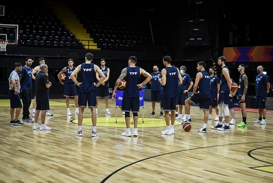 En este momento estás viendo Básquet masculino: LA SELECCIÓN COMENZÓ A ENTRENARSE PARA LA SEGUNDA VENTANA FIBA