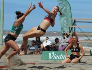 Lee más sobre el artículo Beach Handball: ESTÁN LOS 28 CLASIFICADOS PARA LA COPA ARGENTINA 2022 QUE SE HARÁ EN PUERTO MADRYN