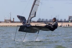 Lee más sobre el artículo Yachting/Vela: FRANCO GREGGI Y SANTIAGO BOSCO, CAMPEONES EN MOTH Y WASZP EN LA SEMANA INTERNACIONAL DEL YACHTING