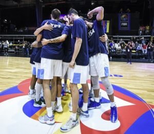 Lee más sobre el artículo Básquet masculino: ARGENTINA NO PUDO CON VENEZUELA EN EL INICIO DE LA VENTANA FIBA CLASIFICATORIA