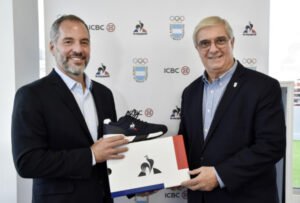 Lee más sobre el artículo PRESENTACIÓN DE LA INDUMENTARIA OFICIAL DE LA DELEGACIÓN ARGENTINA PARA ROSARIO 2022