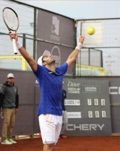 Lee más sobre el artículo Tenis masculino: FACUNDO ACOSTA SE CONSAGRÓ CAMPEÓN EN CHILE