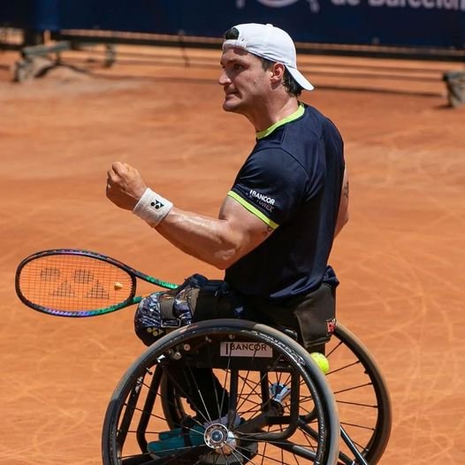 En este momento estás viendo Tenis Adaptado: GUSTAVO FERNÁNDEZ ES EL CAMPEÓN DE BARCELONA