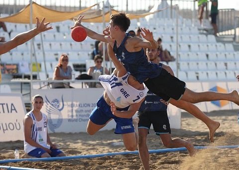 En este momento estás viendo Beach Handball: ARGENTINA CERRÓ LA FASE DE GRUPOS Y SE PREPARA PARA LA MAIN ROUND