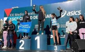 Lee más sobre el artículo Atletismo: CUELLO Y PRESTI, LOS GANADORES DE LA MEDIA MARATON DE ROSARIO