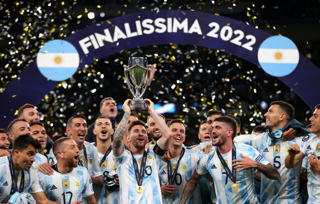 En este momento estás viendo Fútbol masculino: ARGENTINA GANÓ LA «FINALISSIMA» EN WEMBLEY FRENTE A ITALIA