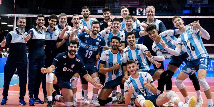 En este momento estás viendo Voley masculino: LA SELECCIÓN ARGENTINA CON EL MISMO PLANTEL JUGARÁ LA SEGUNDA SEMANA EN LA VNL