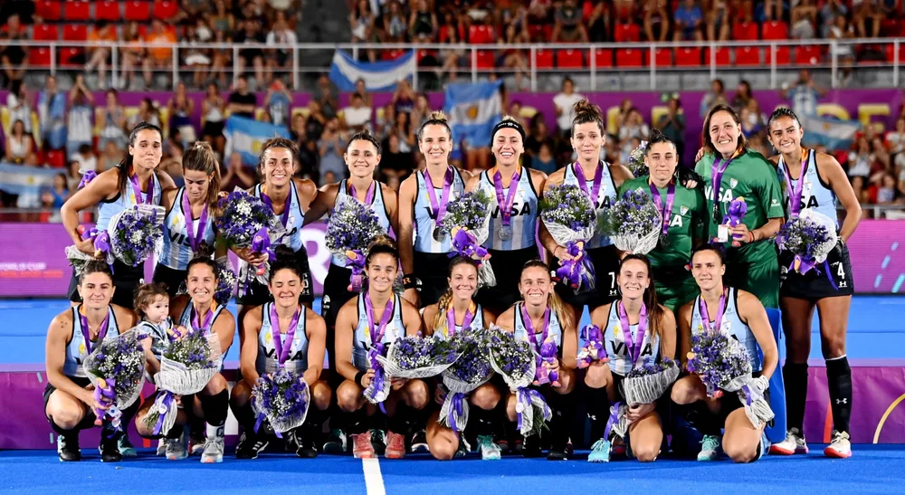 En este momento estás viendo Hockey césped femenino: LAS LEONAS SE QUEDARON CON EL SUBCAMPEONATO EN LA COPA DEL MUNDO 2022