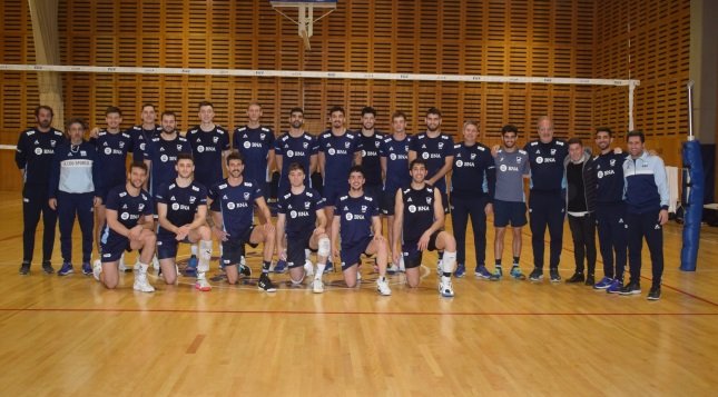 En este momento estás viendo Voley masculino: LUEGO DE LA VNL. LA SELECCIÓN SE PREPARA PARA EL MUNDIAL