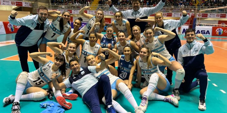 En este momento estás viendo Vóley femenino: LAS PANTERITAS U21 SUBCAMPEONAS EN EL SUDAMERICANO Y CLASIFICADAS AL MUNDIAL 2023