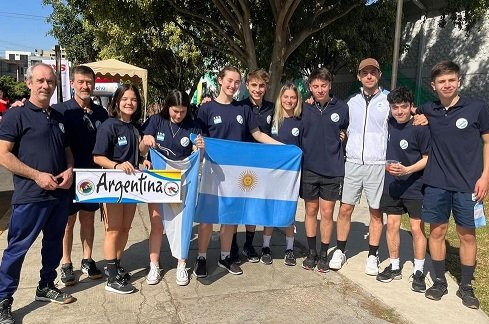 En este momento estás viendo Squash: DOBLE MEDALLA DE BRONCE EN EL PANAMERICANO JUVENIL