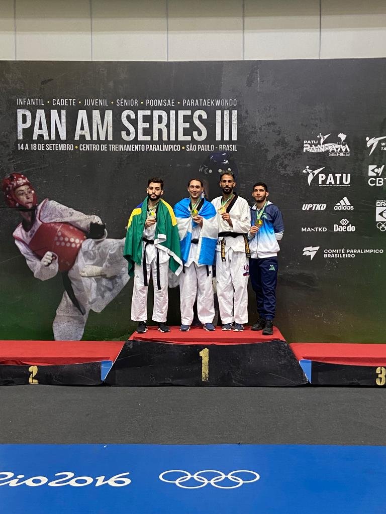 En este momento estás viendo Taekwondo: SAMORANO CAMPEÓN Y NOVIK SUBCAMPEÓN EN EL PANAM-SERIES III DE BRASIL