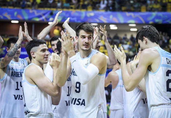 En este momento estás viendo Básquet masculino: ARGENTINA VENCIÓ A ESTADOS UNIDOS EN SEMIFINALES DE AMERICUP Y JUGARÁ LA FINAL CON BRASIL