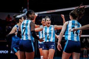Lee más sobre el artículo Vóley femenino: LAS PANTERAS GANARON 3-1 A REPÚBLICA CHECA Y TIENEN CHANCES DE AVANZAR EN EL MUNDIAL 2022