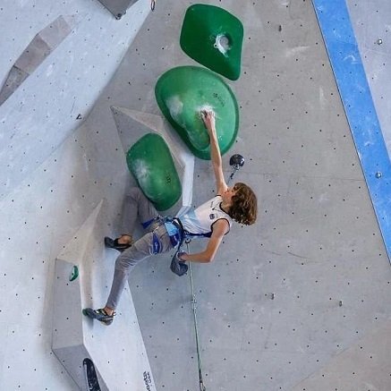 En este momento estás viendo Escalada: ALEJO SUTER, SEMIFINALISTA MUNDIAL JUVENIL