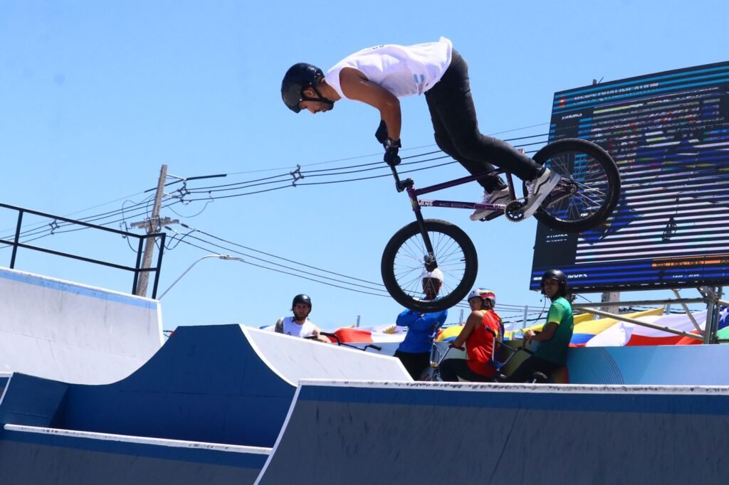 En este momento estás viendo JJSS Asunción 2022: CICLISMO BMX FREESTYLE | ¡JOSÉ TORRES GANÓ EL ORO PARA ARGENTINA!