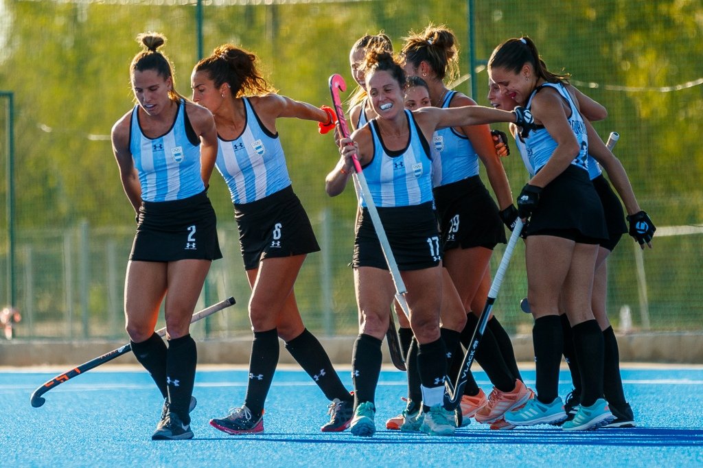 En este momento estás viendo JJSS Asunción 2022: HOCKEY | LAS LEONAS DERROTARON A CHILE Y SON LIDERES DE LA CLASIFICACION