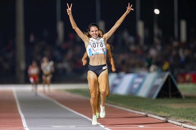 En este momento estás viendo Atletismo: FEDRA LUNA Y FLORENCIA BORELLI SIGUEN ROMPIENDO RECORDS
